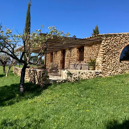 - Le Clos Devancon Apartment *