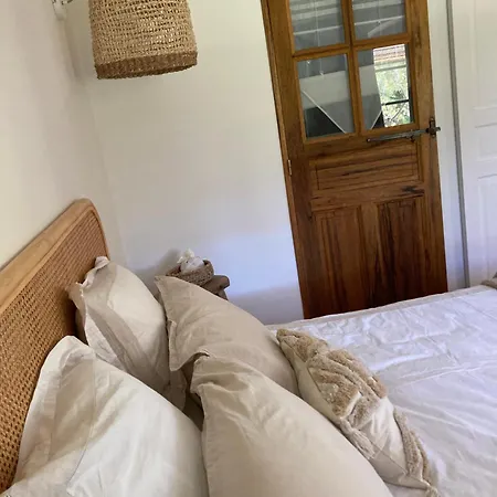 - Le Clos Devancon Греу-ле-Бэн